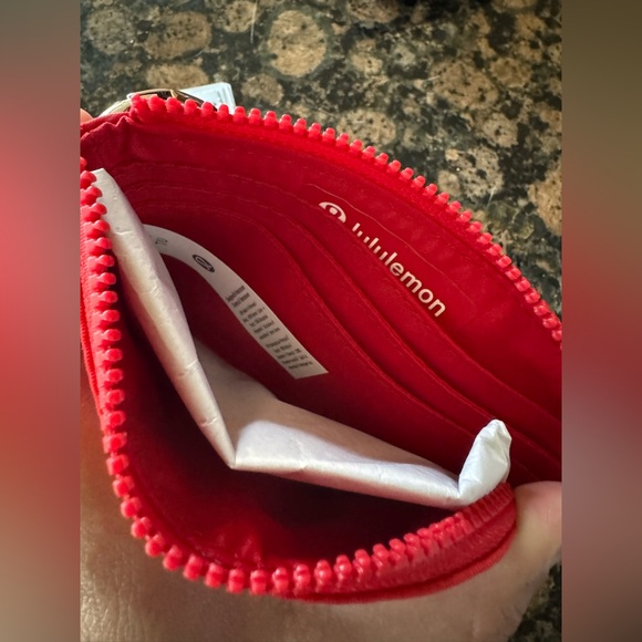 NWT Lululemon Red Card Pouch - Picture 4 of 4
